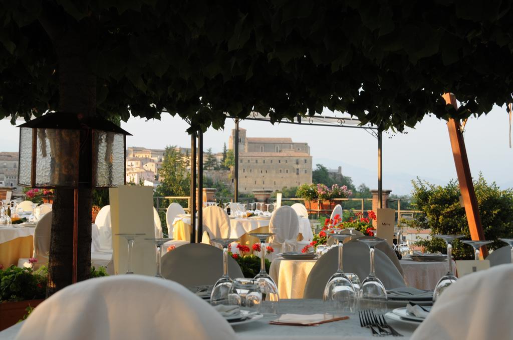 Hotel Barbieri Алтомонте Екстериор снимка